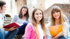 Сотрудник с образованием экономиста (студенты, выпускники) в объявлении 1 фото Сотрудник с образованием экономиста (студенты, выпускники) картинка из объявления