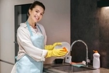 Мойщица–уборщица в ресторан