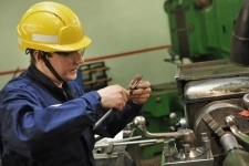 Токарь-расточник в г. Пермь картинка из объявления