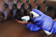 Химчистка кожаных диванов в объявлении 1 фото Химчистка кожаных диванов картинка из объявления