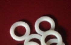 Шайбы из капролона 30х19х3 мм. в объявлении 1 фото Шайбы из капролона 30х19х3 мм. картинка из объявления