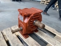 Редуктора, эл. двигатели, муфты, насосы, тормоза от производителя в объявлении 11 фото Редуктора, эл. двигатели, муфты, насосы, тормоза от производителя картинка из объявления