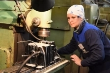 Станочница широкого профиля в г. Пермь(вахта) картинка из объявления