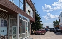 Продам коммерческую недвижимость 434.6 м2 картинка из объявления