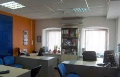 Сдам коммерческую недвижимость 159 м2 картинка из объявления