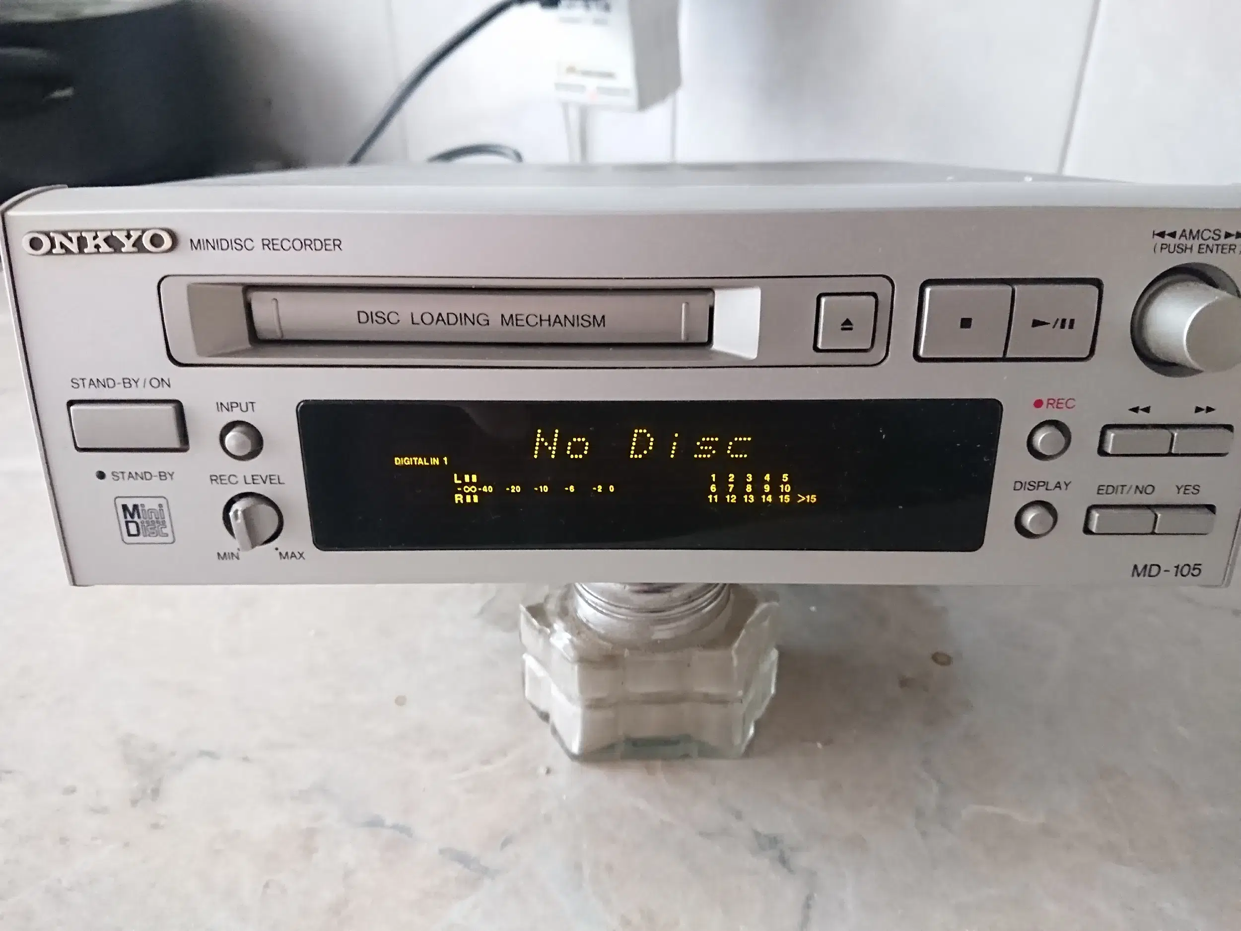 Мини-дисковая дека Onkyo MD-105 картинка из объявления