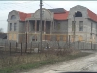 Дом -коробка 1500 м.кв,Буденовский р-н,Донецк