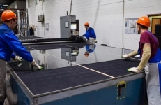 Разнорабочий на стекольный завод Домодедово картинка из объявления