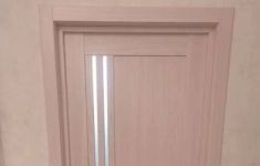 Монтажник межкомнатных дверей картинка из объявления