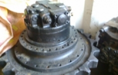 Редуктор хода в сборе с гидромотором Hitachi JCB картинка из объявления