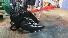 Механический корчеватель на ваш трактор и экскаватор в объявлении 1 фото Механический корчеватель на ваш трактор и экскаватор картинка из объявления