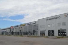 Аренда отдельно стоящего здания под Торговый центр, Автосалон и др.     Общая площадь: 5663,8 м2. картинка из объявления