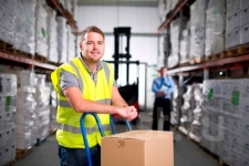 Подсобный рабочий в объявлении 1 фото Подсобный рабочий картинка из объявления