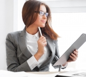 Сотрудник-менеджер по рекламе в объявлении 1 фото Сотрудник-менеджер по рекламе картинка из объявления