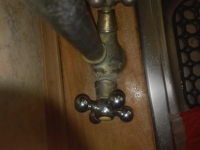 Сантехник для дома. картинка из объявления