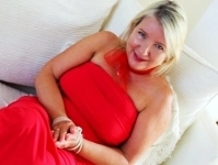 Я все сделаю, милый, снимай брючки! м. Озерки, +7 (911) 922-35-60 , Карина картинка из объявления