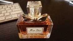 Miss dior absolutely blooming 50 ml edp 2020 г. картинка из объявления