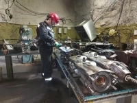 Слесарь ремонтник вахта картинка из объявления