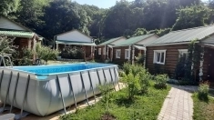 Сдается бревенчатый дом на Черноморском побережье в объявлении 8 фото Сдается бревенчатый дом на Черноморском побережье картинка из объявления