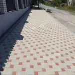 Укладка тротуарной плитки в объявлении 3 фото Укладка тротуарной плитки картинка из объявления