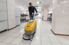 Оператор поломоечной машины в объявлении 1 фото Оператор поломоечной машины картинка из объявления