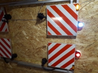 Производство и продажа знаков негабарита в объявлении 4 фото Производство и продажа знаков негабарита картинка из объявления