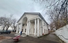 Продам коммерческую недвижимость 1915 м2 картинка из объявления