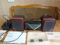 Кассетный аудио плеер Siemens RC 826 с активными колонками картинка из объявления