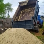 Песок для строительных работ с доставкой от 2 м3 в объявлении 7 фото Песок для строительных работ с доставкой от 2 м3 картинка из объявления