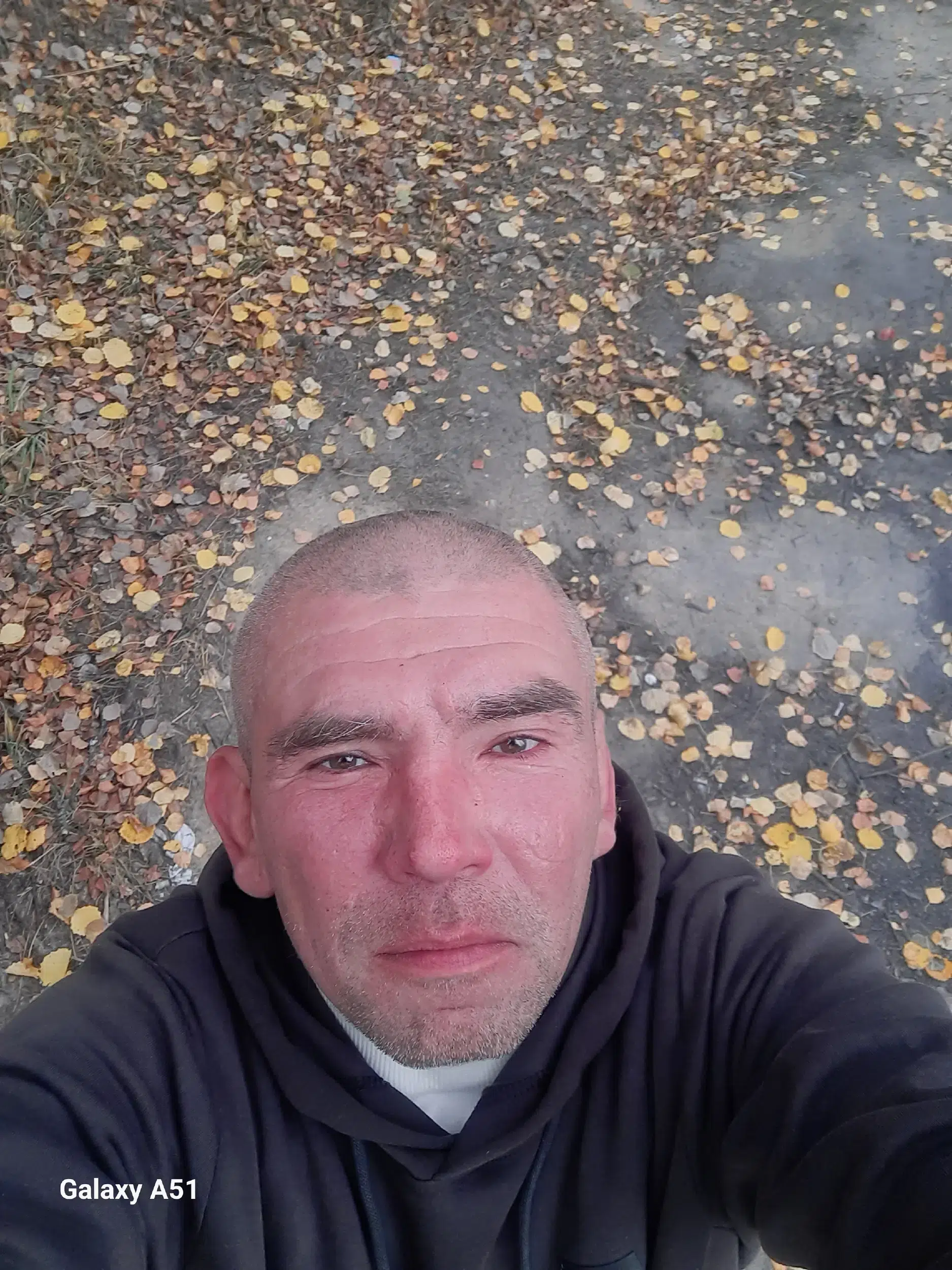 Познакомлюсь с девушкой до 40 лет , мой номер 89777668247 Максим картинка из объявления