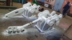 На экскаватор оснащение - крашер по бетону в объявлении 1 фото На экскаватор оснащение - крашер по бетону картинка из объявления