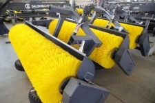 Щетка дорожная МК-4.1 с усиленными колесами 5х10. в объявлении 1 фото Щетка дорожная МК-4.1 с усиленными колесами 5х10. картинка из объявления