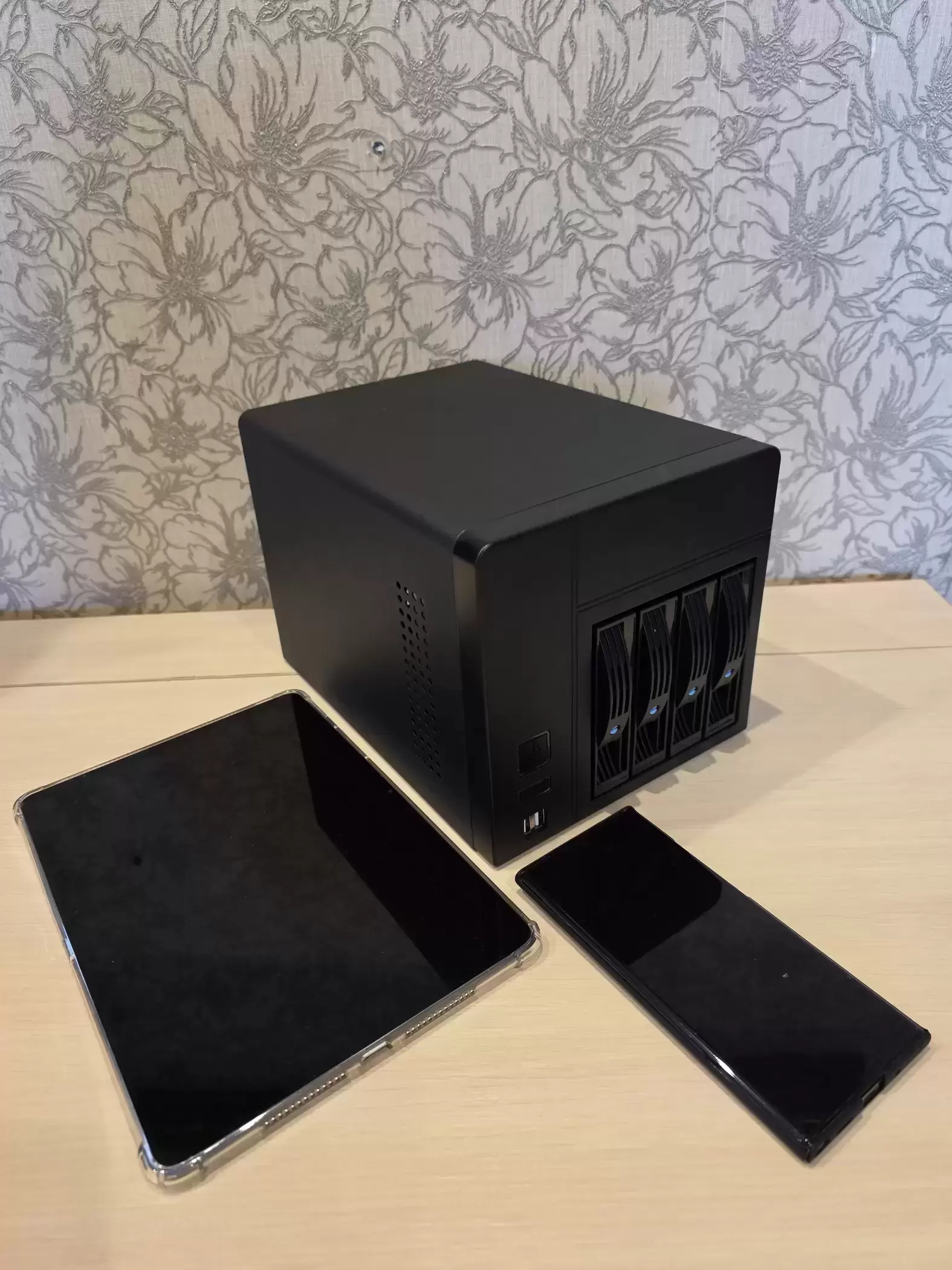 Сервер, хранилище данных Synology/XPEnology "Professional" в объявлении 4 фото Сервер, хранилище данных Synology/XPEnology "Professional" картинка из объявления