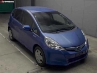 Хэтчбек гибрид Honda Fit Hybrid кузов GP1 модификация Hybrid Smart Selection картинка из объявления