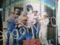 Пластинки джазовой музыки в объявлении 4 фото Пластинки джазовой музыки картинка из объявления