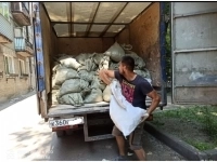 Вывоз строительного мусора, хлама, старой мебели картинка из объявления