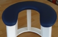 Акушерский стул или табурет для вертикальных родов. Цены прежние! картинка из объявления