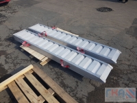 Сходни алюминиевые для заезда тяжелой техники 11000 кг/на пару картинка из объявления