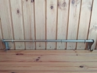 Вешалка - держатель настенный. картинка из объявления