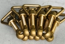 комплект М14 (гайка-барашек/болт откидной) латунные в объявлении 1 фото комплект М14 (гайка-барашек/болт откидной) латунные картинка из объявления