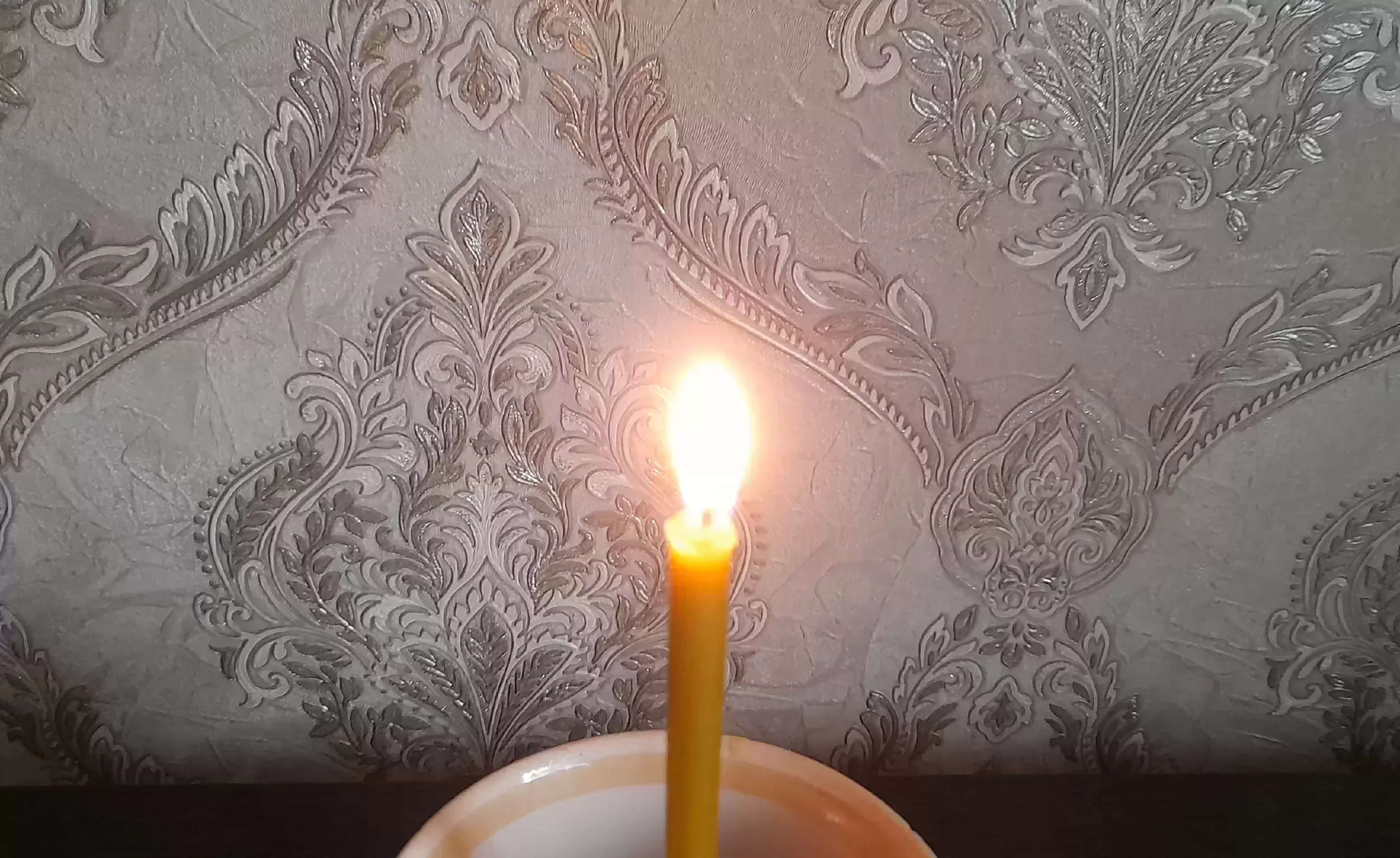 Ясновидящая защита свечой картинка из объявления