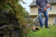 Семейная пара/ Помощники по хозяйству с водительскими правами картинка из объявления