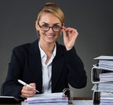 Сотрудник с бухгалтерским образованием в объявлении 1 фото Сотрудник с бухгалтерским образованием картинка из объявления