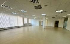 Сдам коммерческую недвижимость 215.3 м2 картинка из объявления