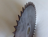 Диск зубчатый стальной для распиловки досок картинка из объявления