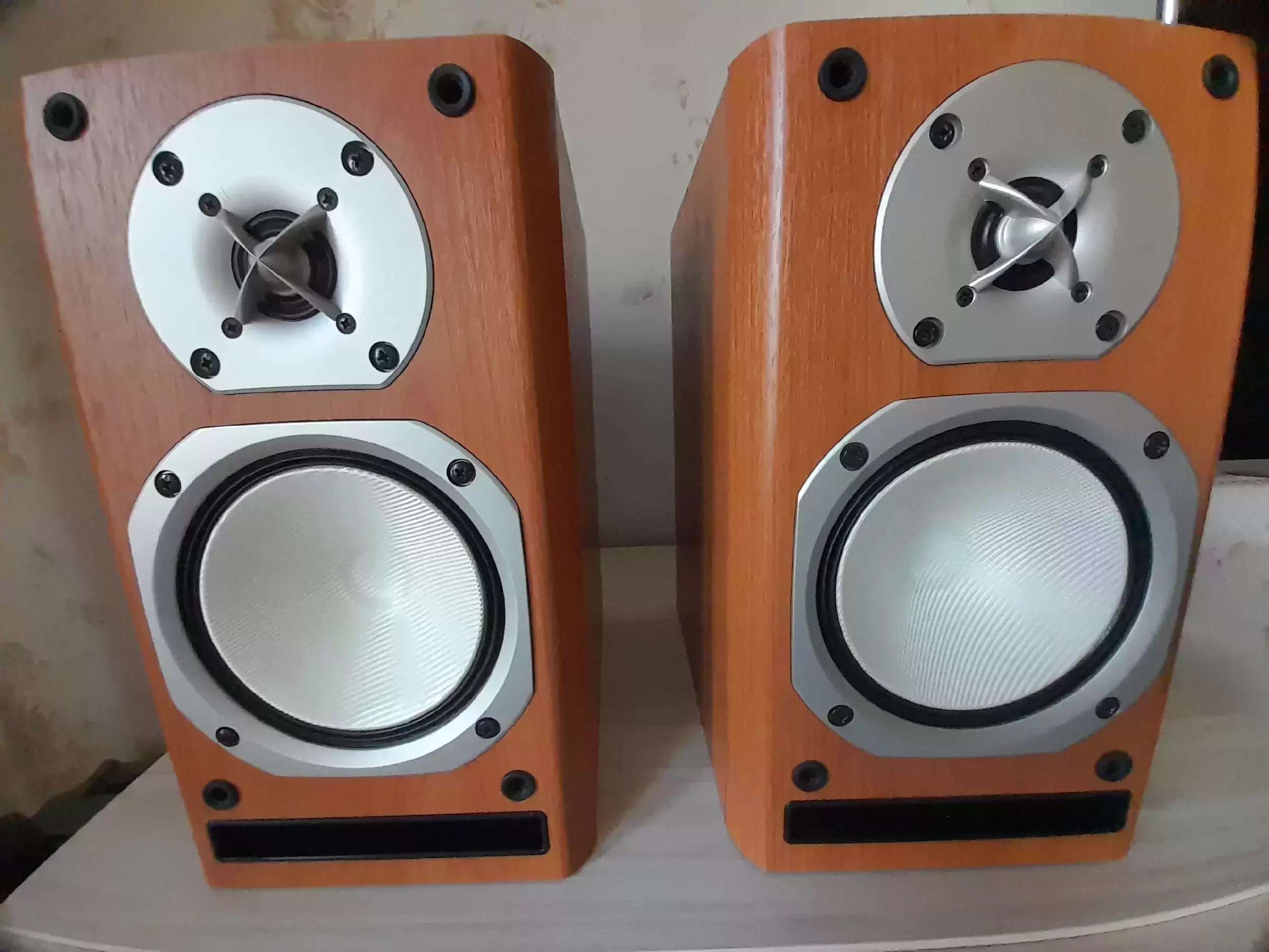 Акустика Onkyo D-N7BX картинка из объявления