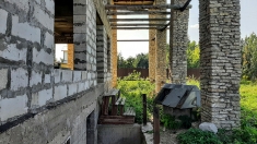 Продается здание частной гостиницы без отделки у озера картинка из объявления