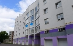 Продам 2 комнатную квартиру 90.5 м2 картинка из объявления