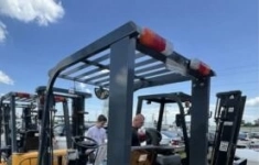 Вилочный погрузчик AURORA CPCD15 картинка из объявления