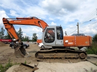 Гусеничный экскаватор Hitachi 220, 1 m3 в объявлении 5 фото Гусеничный экскаватор Hitachi 220, 1 m3 картинка из объявления